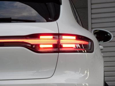 2022 Porsche MACAN 照片 7
