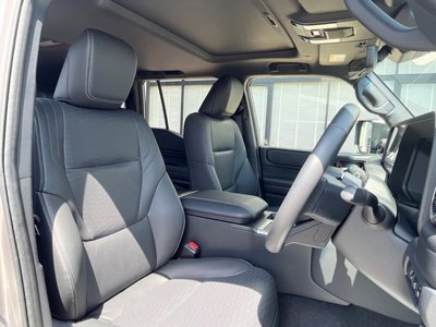 TOYOTA LAND CRUISER 250 - 8