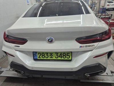 BMW 8 SERIES - 3
