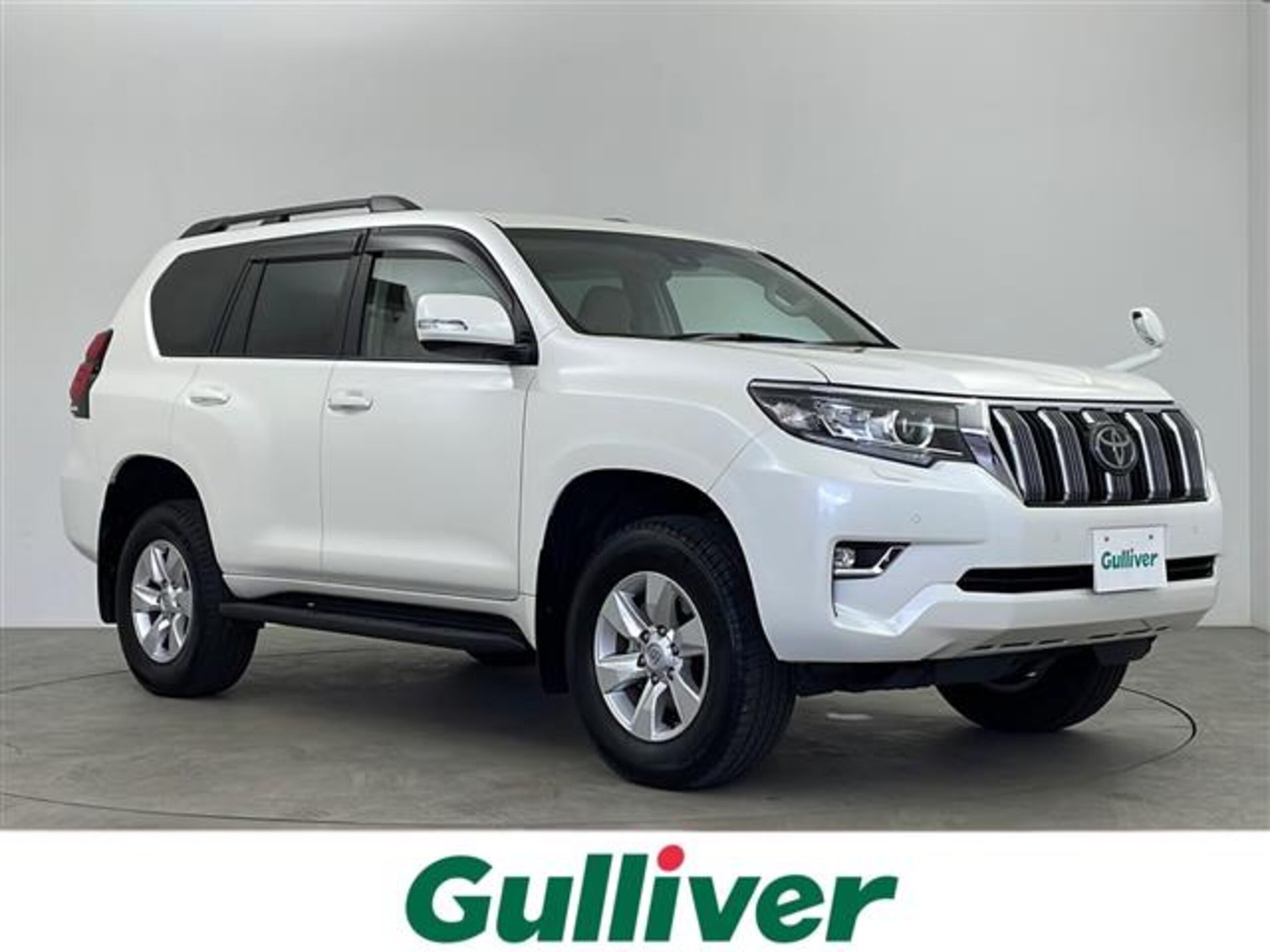 TOYOTA LAND CRUISER PRADO - View 1