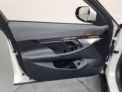 2025 BMW 5 SERIES — миниатюра 14