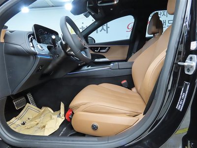 صورة 6 لـ 2025 Mercedes-BENZ E-CLASS