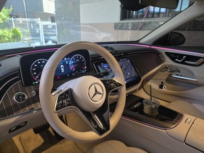 MERCEDES-BENZ E-CLASS - 5