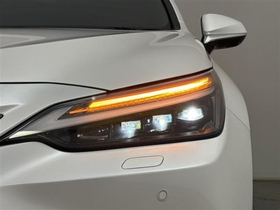 2023 Lexus NX — миниатюра 35