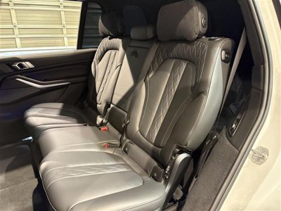 2021 BMW X7 — миниатюра 24