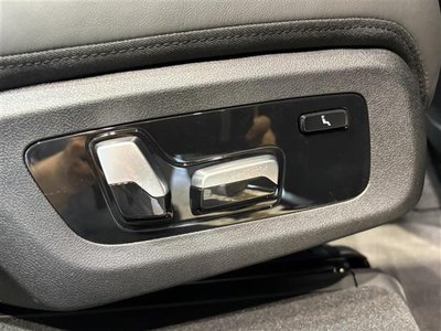 2021 BMW X7 — миниатюра 35