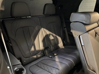 2021 BMW X7 — миниатюра 26