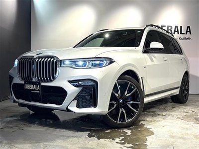 2021 BMW X7 photo 3