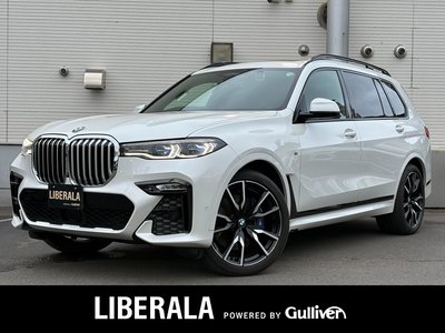 2021 BMW X7 photo 2
