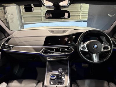 2021 BMW X7 — миниатюра 44