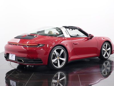 صورة مصغرة 24 لـ 2022 Porsche 911