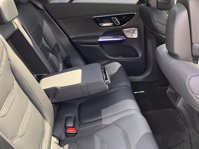 2024 Mercedes-BENZ GLC AMG — миниатюра 17