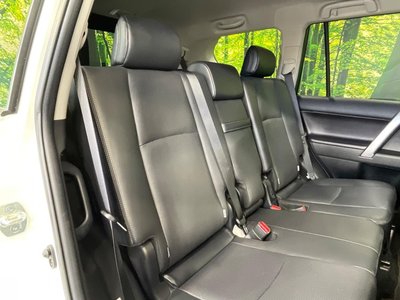 TOYOTA LAND CRUISER PRADO - 9