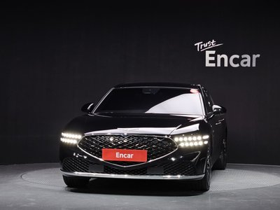 صورة 2 لـ 2022 Genesis G90 (RS4)