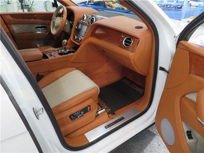 صورة مصغرة 25 لـ 2019 Bentley BENTAYGA