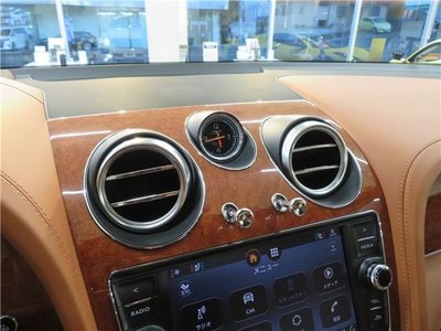 صورة مصغرة 45 لـ 2019 Bentley BENTAYGA