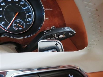 صورة مصغرة 36 لـ 2019 Bentley BENTAYGA