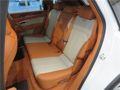 صورة مصغرة 23 لـ 2019 Bentley BENTAYGA