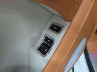 صورة مصغرة 42 لـ 2019 Bentley BENTAYGA