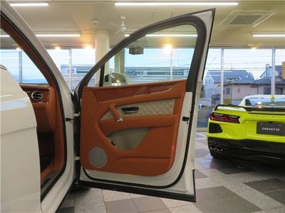 صورة مصغرة 27 لـ 2019 Bentley BENTAYGA