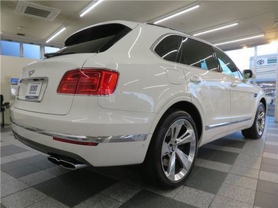 صورة مصغرة 17 لـ 2019 Bentley BENTAYGA