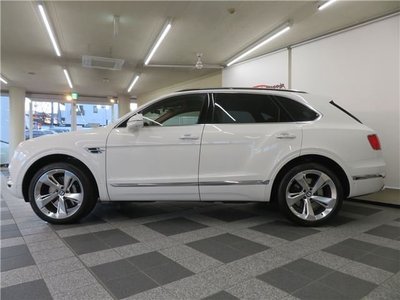 صورة مصغرة 11 لـ 2019 Bentley BENTAYGA