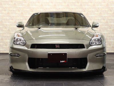 NISSAN GT-R - 5