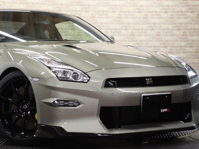 NISSAN GT-R - 6