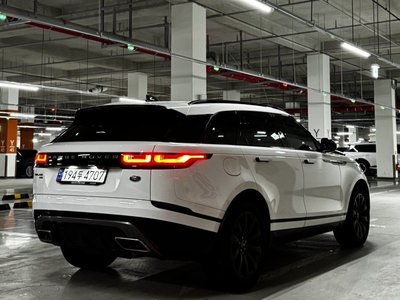 LAND ROVER RANGE ROVER VELAR - 3