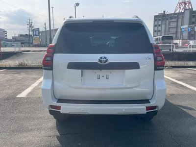 TOYOTA LAND CRUISER PRADO - 7