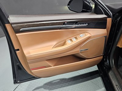 2020 Genesis G90 缩略图 14