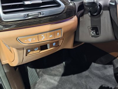 2020 Genesis G90 缩略图 24