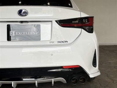 2021 Lexus RC — миниатюра 38