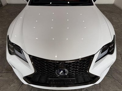 2021 Lexus RC — миниатюра 26