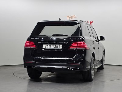 MERCEDES-BENZ GLE - 3