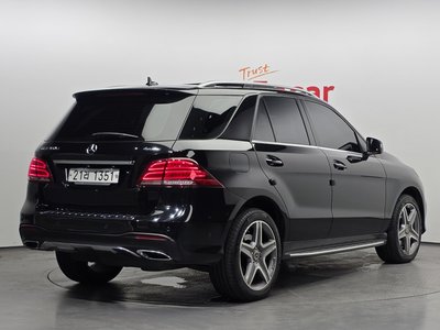 MERCEDES-BENZ GLE - 4