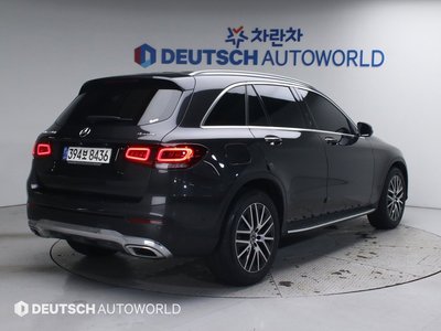 MERCEDES-BENZ GLC - 4