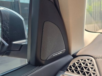 2025 BMW X5 — миниатюра 14