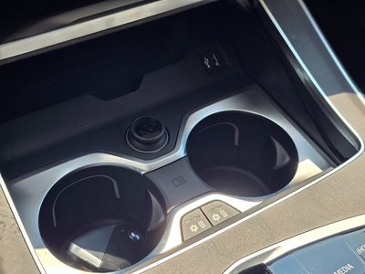 2025 BMW X5 — миниатюра 16