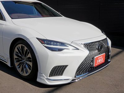 LEXUS LS - 8