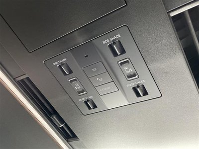 2025 Toyota ALPHARD — миниатюра 18