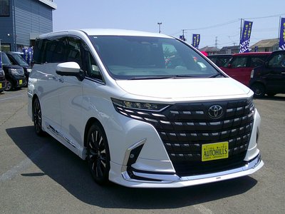 TOYOTA ALPHARD - 2