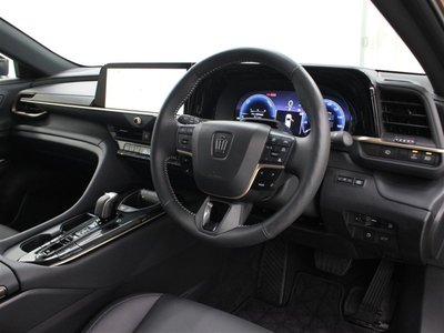 2024 Toyota CROWN SPORT 照片 7