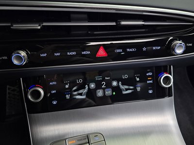 2025 Genesis GV70 缩略图 30