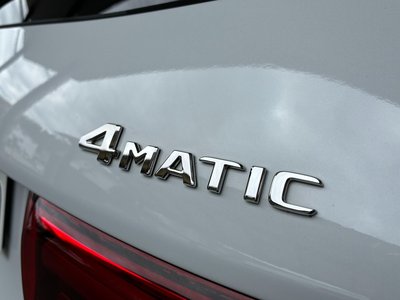 MERCEDES-BENZ GLB - 10