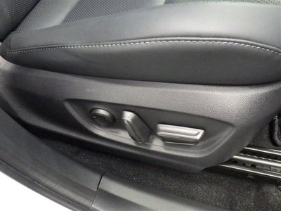 صورة مصغرة 17 لـ 2025 Toyota CROWN SPORT