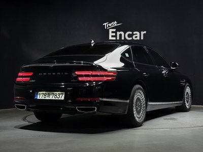 GENESIS G80 (RG3) - 3