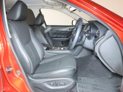 2021 Nissan SKYLINE photo 4
