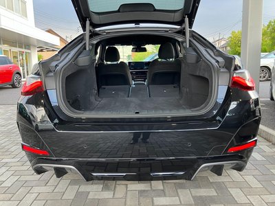 2025 BMW I4 缩略图 44