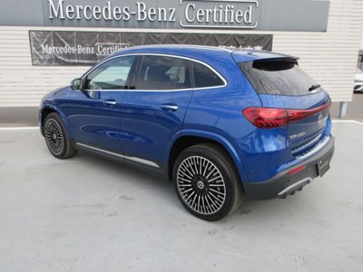 MERCEDES-BENZ EQA - 7